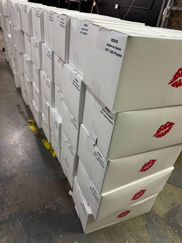 Besos Disposables wholesale